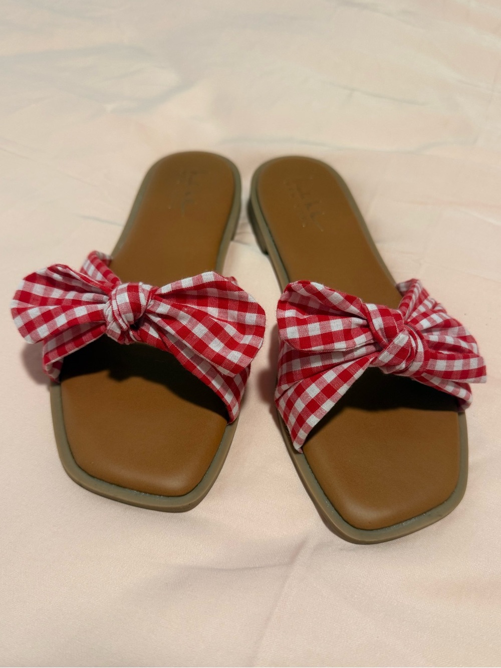 Super Cute Checkered Sandals